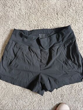 Athleta Black Trekkie North Short Women's Athletic Shorts with Wide Waistband